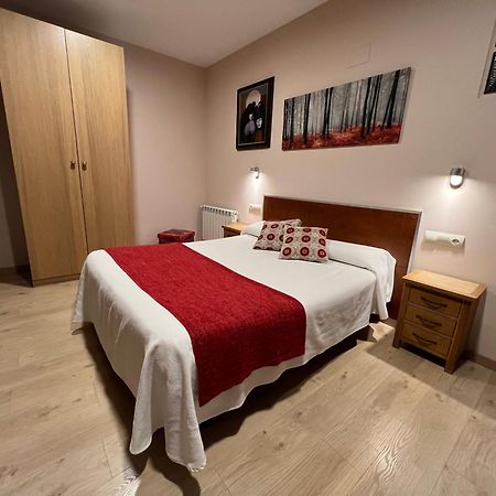 Hotel Jaques Jaca Buitenkant foto
