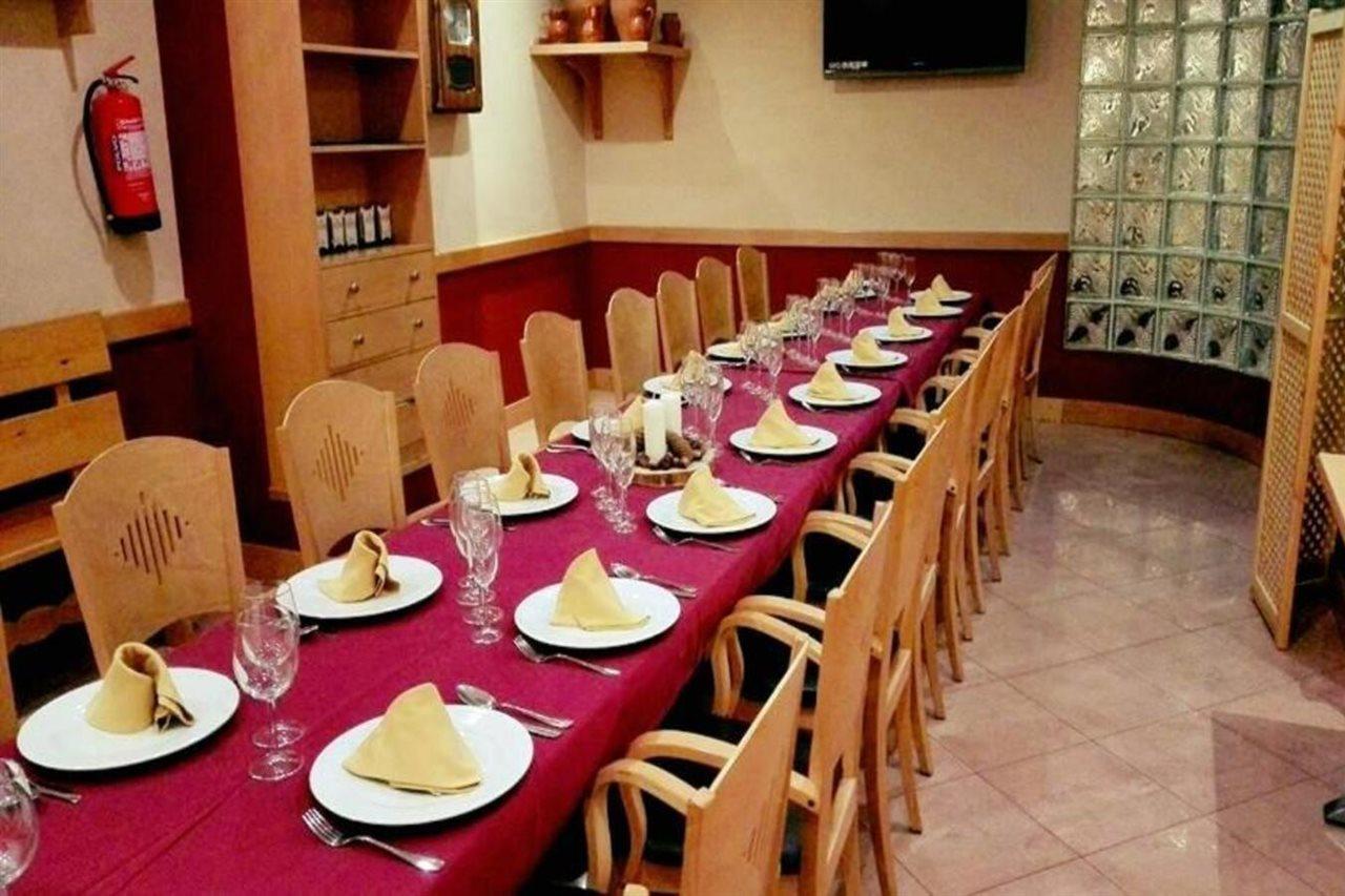 Hotel Jaques Jaca Buitenkant foto