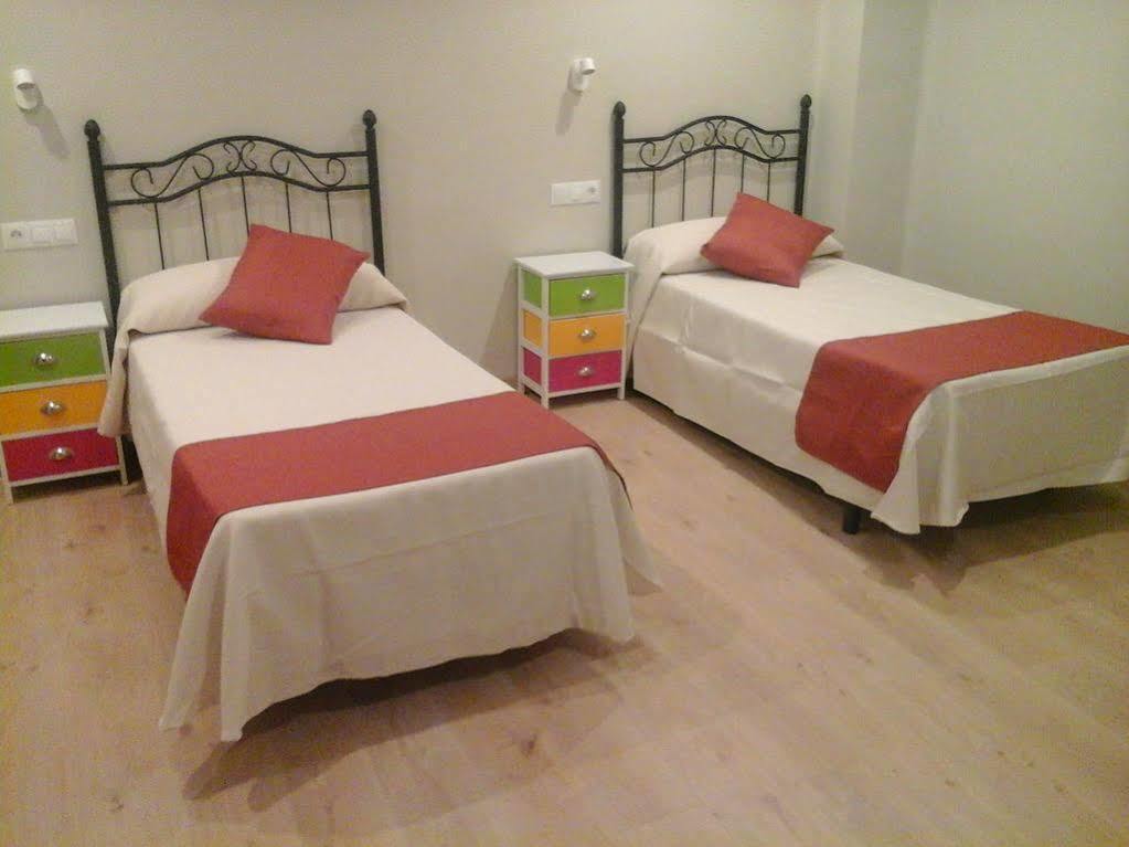 Hotel Jaques Jaca Buitenkant foto